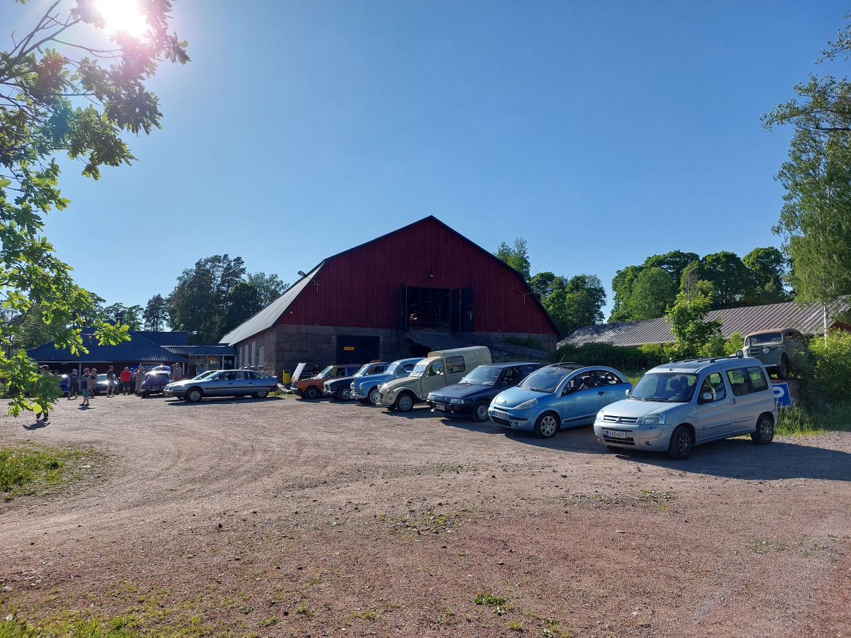 aluetapaaminen